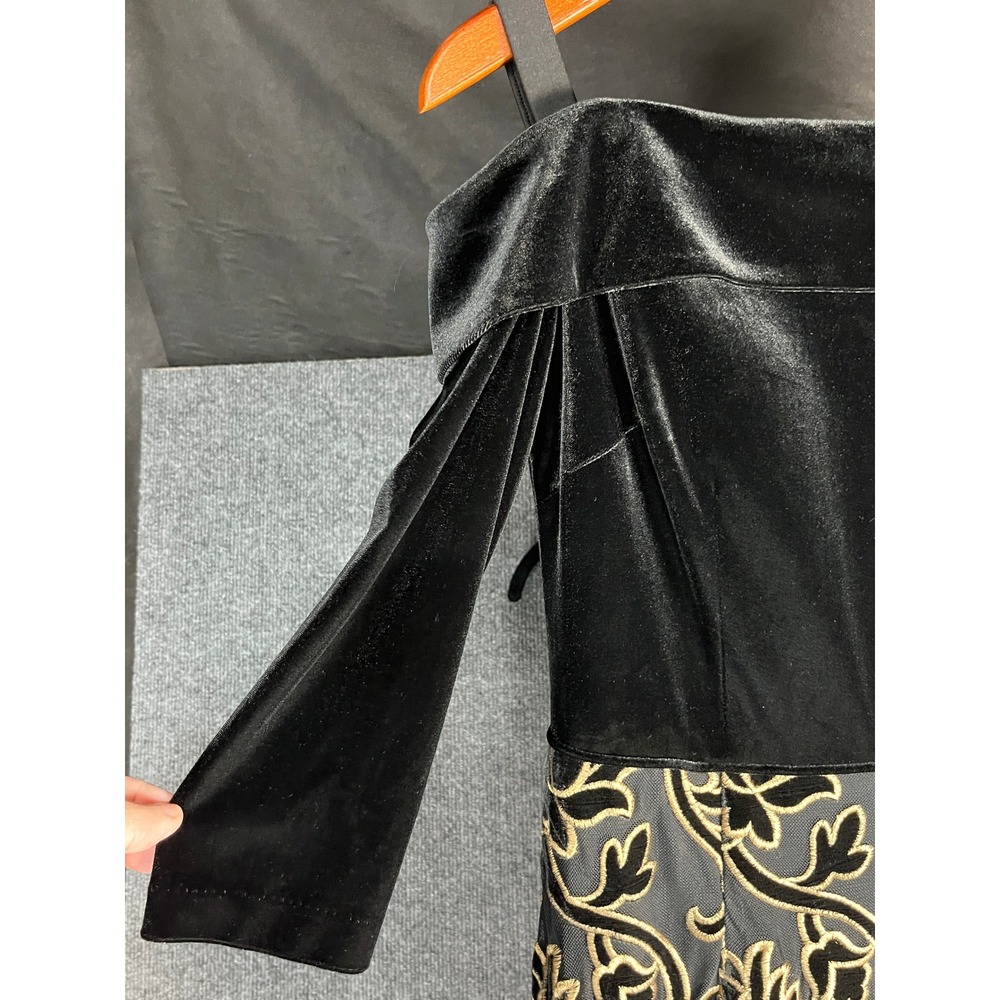 Adrianna Papell Black Velvet Off Shoulder Brocade Gown Formal Evening Size 6 - Picture 5 of 13